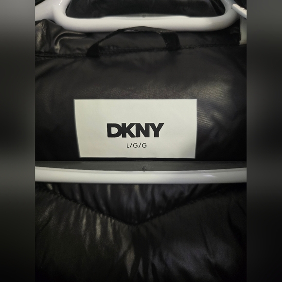 DKNY Black Premium Down Puffer Jacket Winter Warm Lightweight Size L - Picture 2 of 9
